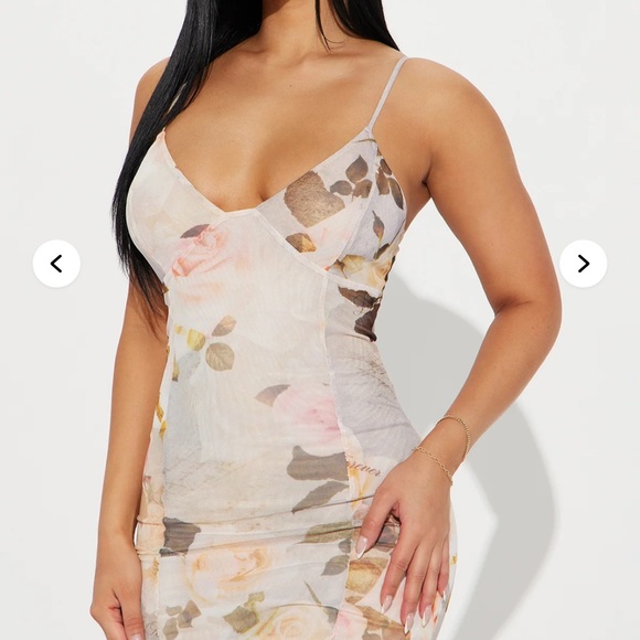 Floral Maxi Dress - Picture 2 of 3